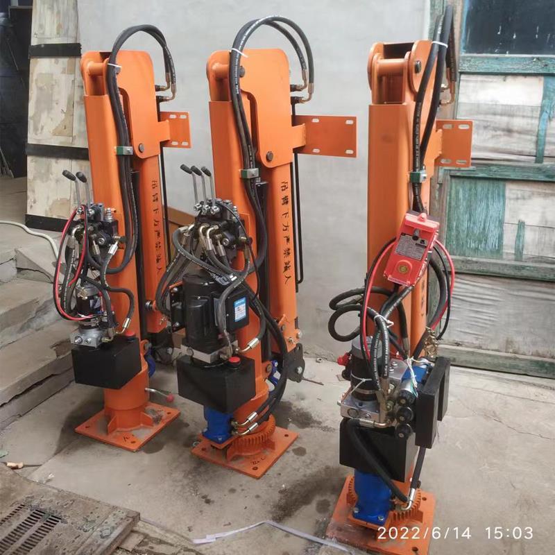 花地玛堂区重汽蓝牌随车吊 3.2吨 国六动力强 液压驱动 农用自卸起重机